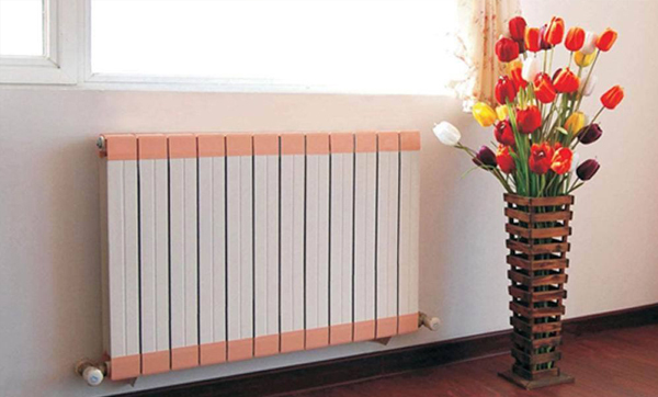 銅鋁復(fù)合暖氣片